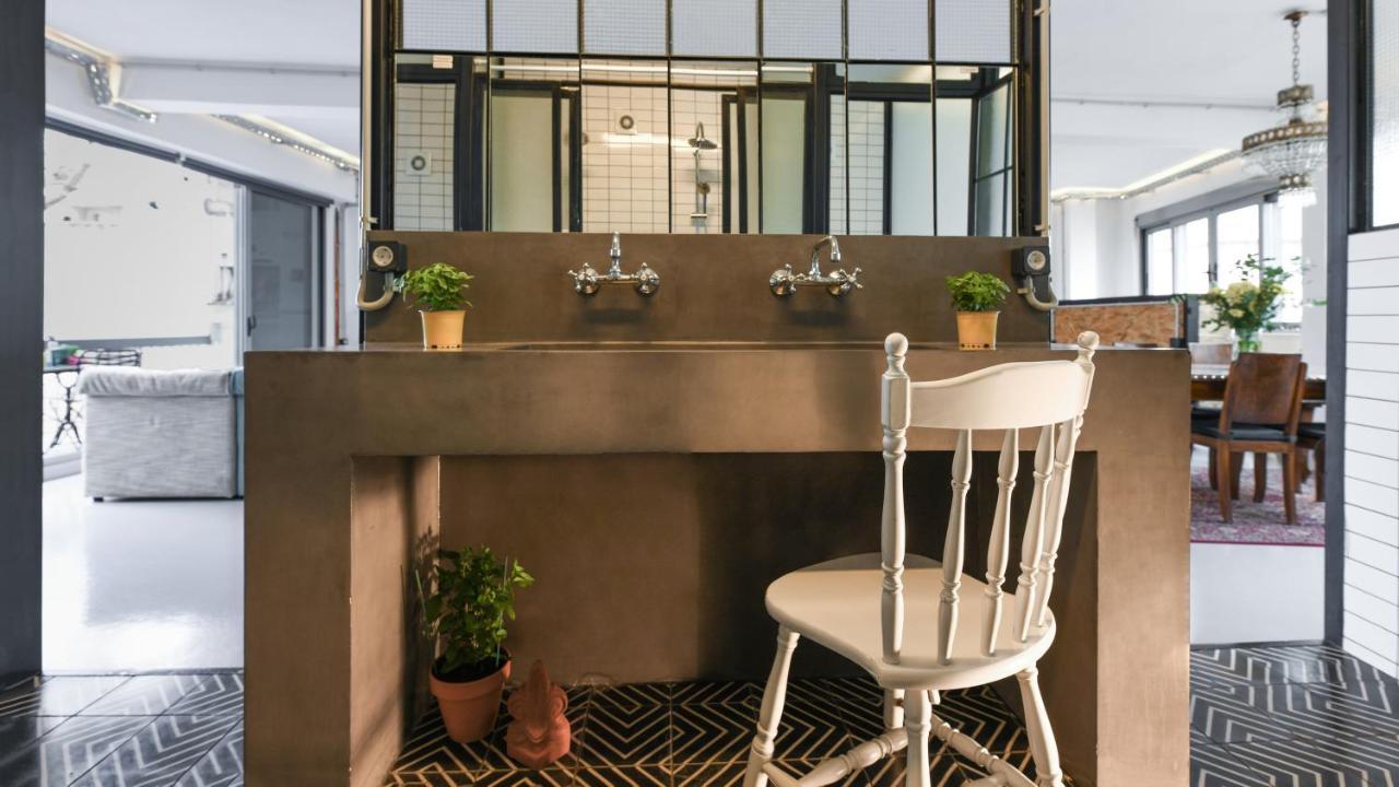 Monastiraki #Wallsfree Citycenter- Unspoiled Athens Apartments Exterior photo
